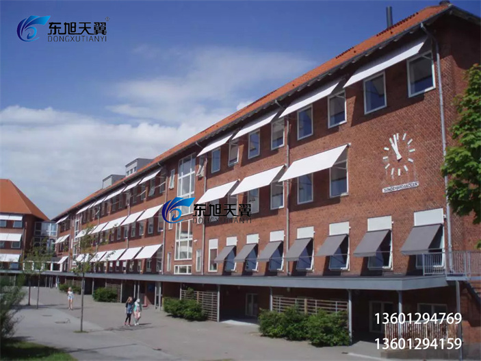空降門