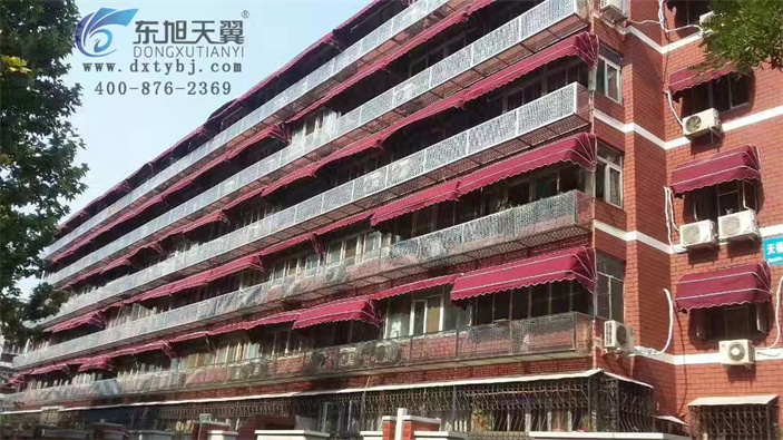 空降門