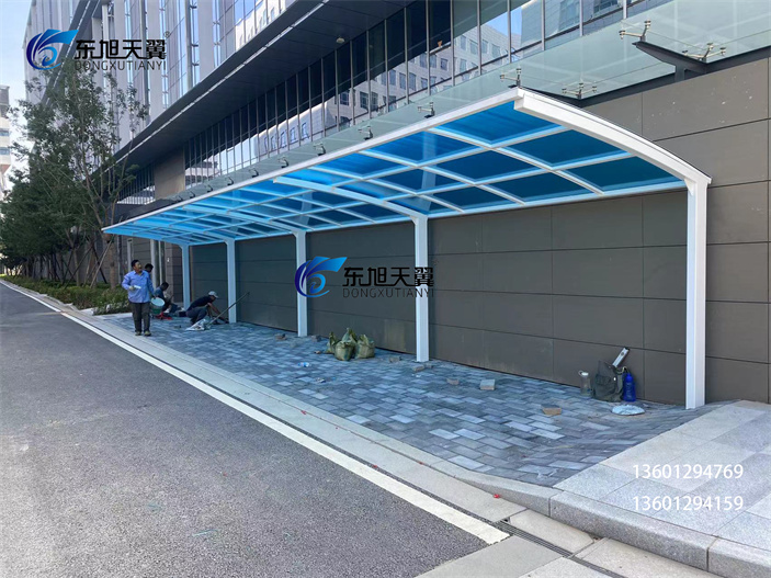空降門