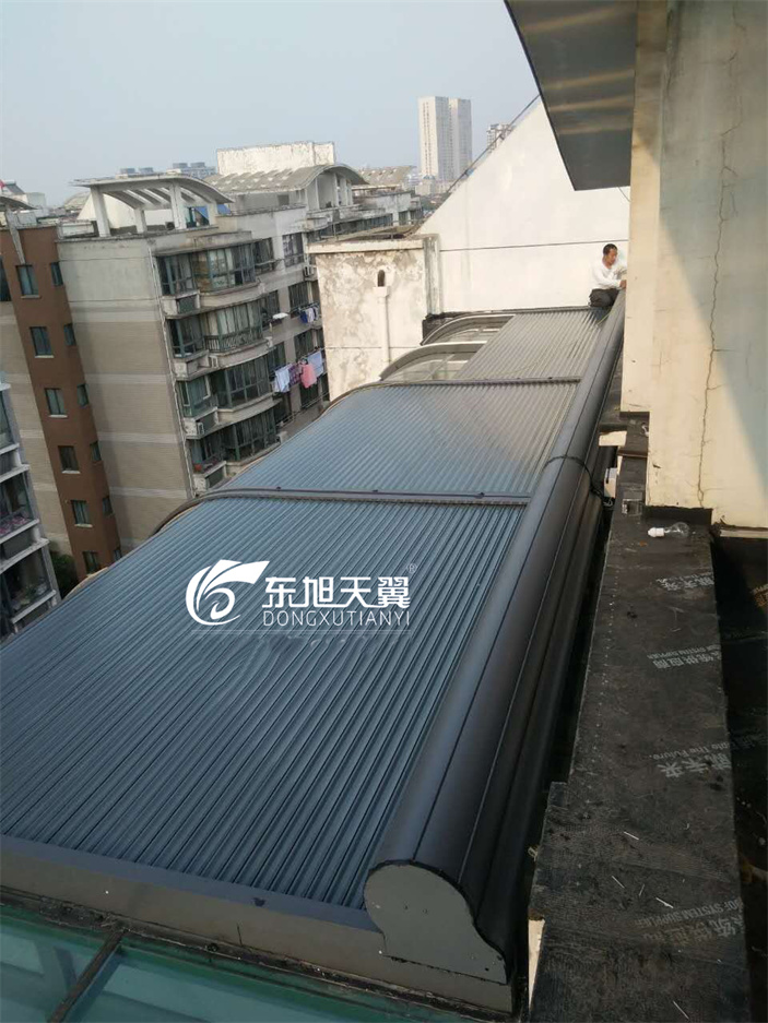 空降門